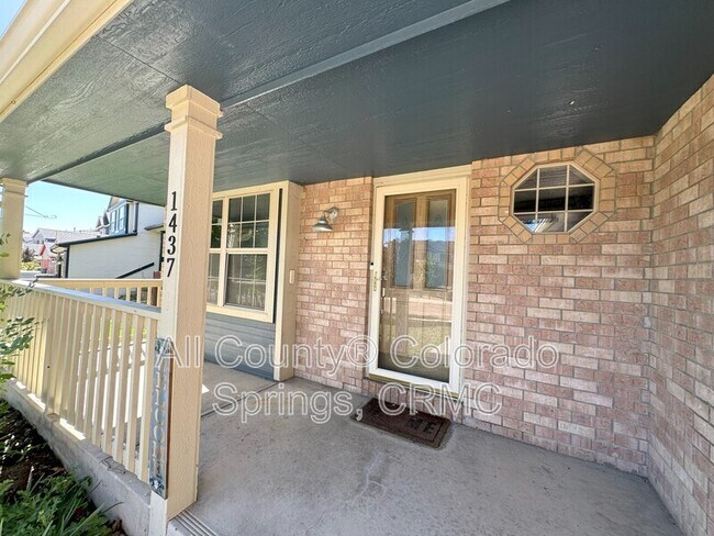 Foto del edificio - 1437 Grass Valley Dr