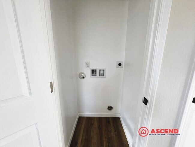 Foto del edificio - 313 Washington Ave