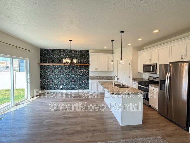Foto del edificio - 7177 N Slick Rock Way