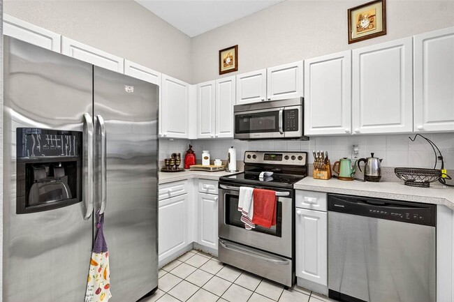 Building Photo - 3408 Primrose Way