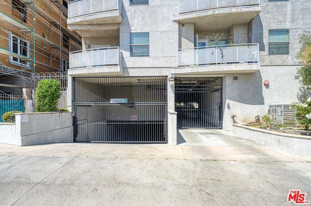 Building Photo - 1025 Dewey Ave