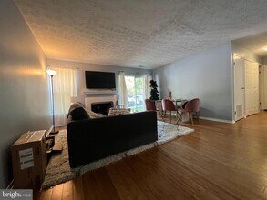 Building Photo - 11440 Little Patuxent Pkwy