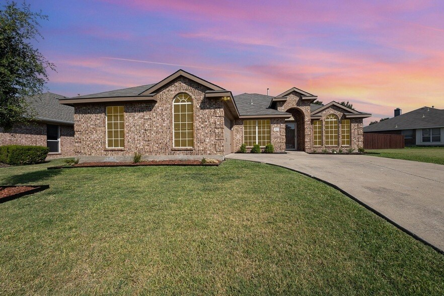 Foto principal - 1817 Eastfork Ln