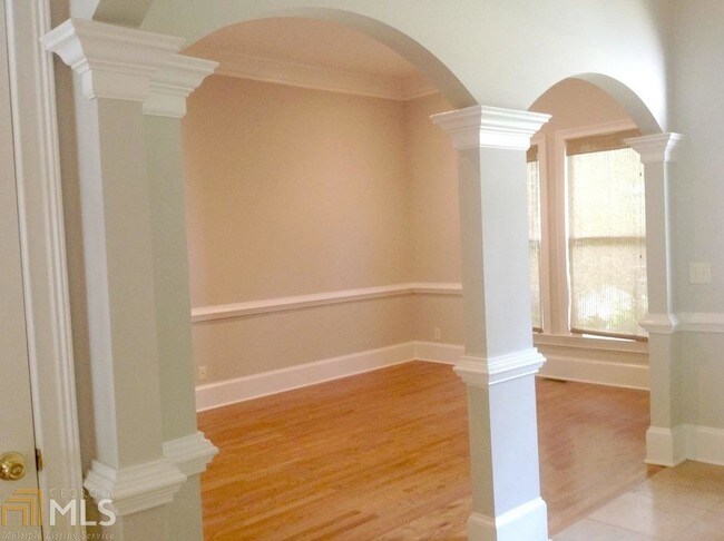 Building Photo - 580 Kings Peak Dr