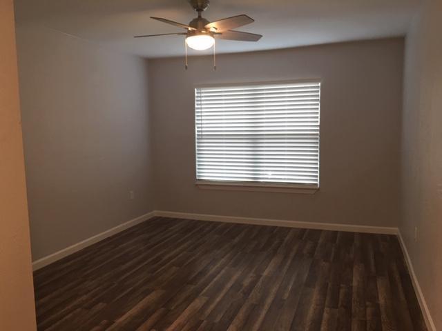 Vista del dormitorio principal 2 - 510 W Oak St