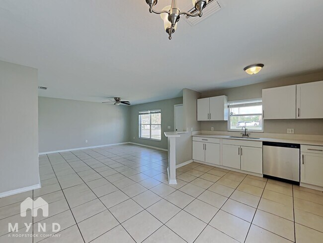 Foto del edificio - 3626 N 55th St