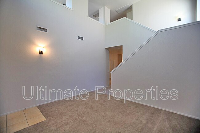 Building Photo - 2215 N 92nd Gln