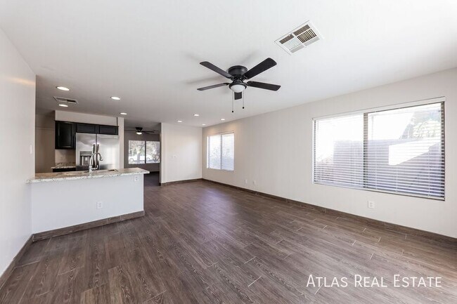 Foto del edificio - 14219 N 150th Ave