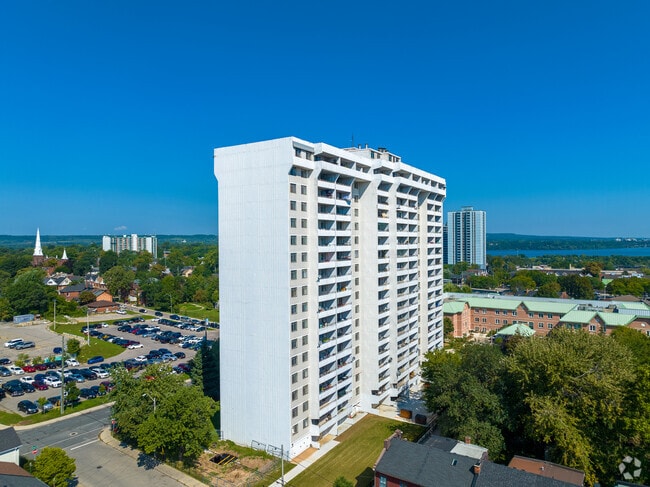 Building Photo - Queen Elizabeth Tower