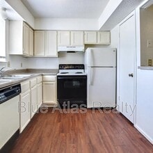 Building Photo - 2718 Wimbledon Ct