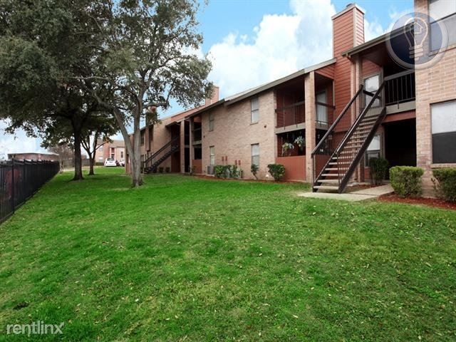 Foto del edificio - 10300 Golden Meadow Dr