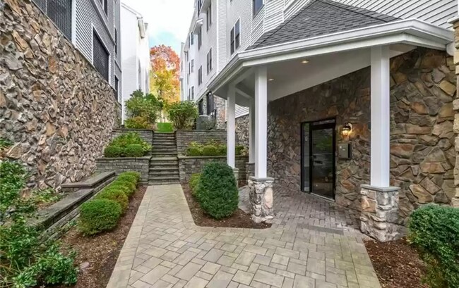Foto del edificio - 105 Richards Ave