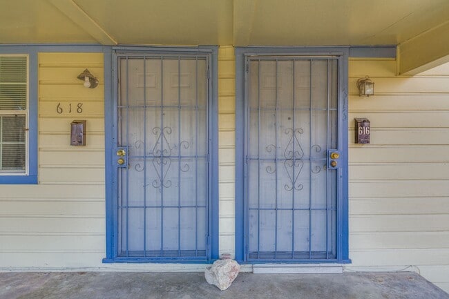 Photo - Porter St Duplex Apartment