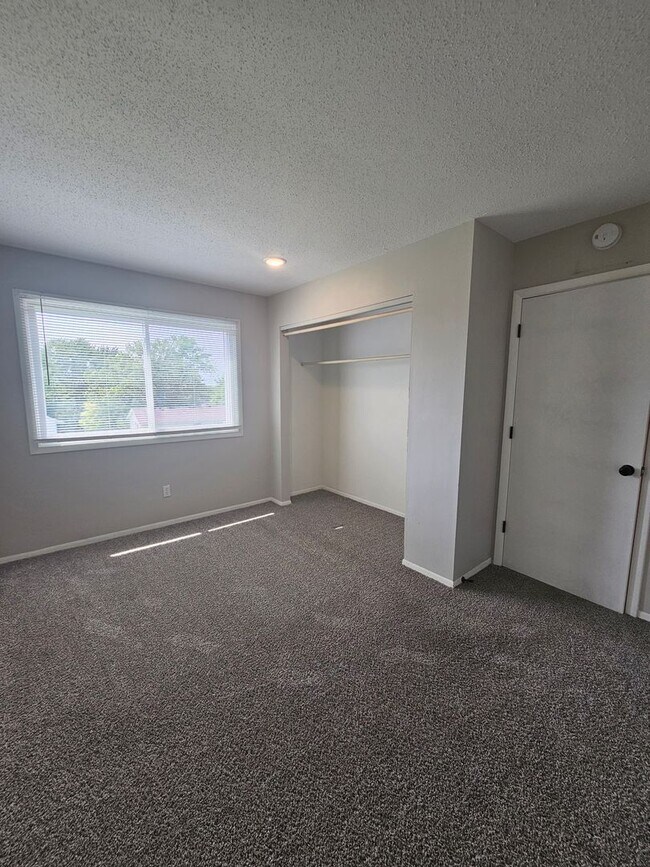 Foto del edificio - 5416 - 5418 N Linwood Ave.