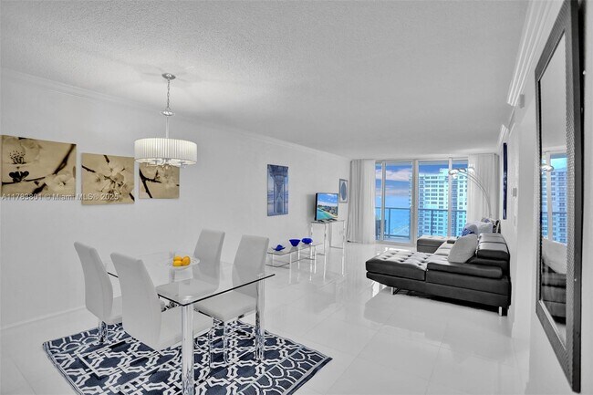 Building Photo - 2501 S Ocean Dr