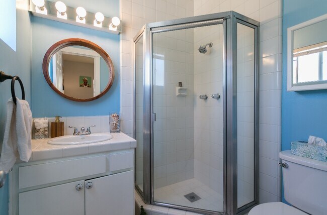 Foto del edificio - 14237 Burbank Blvd