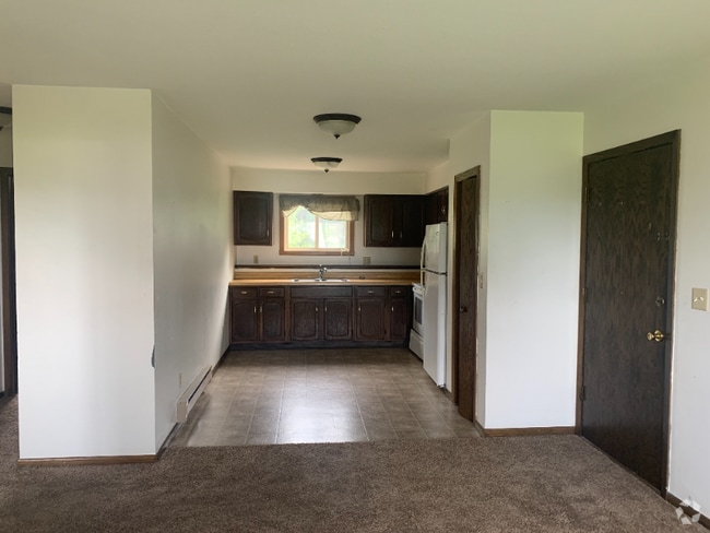 Building Photo - 154 Viking Cir