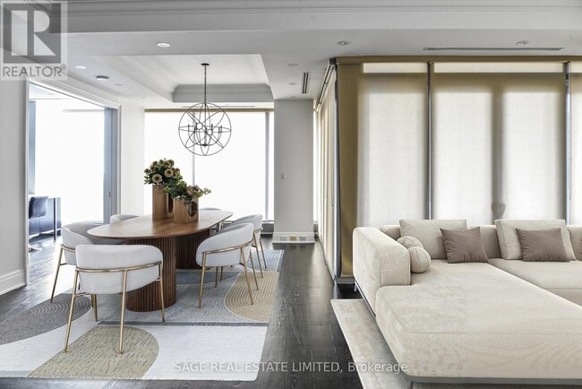 Photo du bâtiment - 50 Yorkville Ave