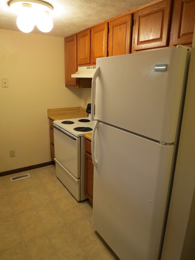 Building Photo - new rental in reynoldsburg schools