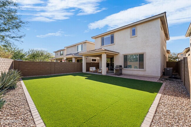 Foto del edificio - 21927 N 31st Pl