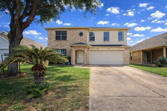 Building Photo - 16938 Watering Oaks Ln