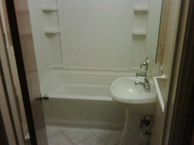 Foto del edificio - 1418 Ocean Park Blvd