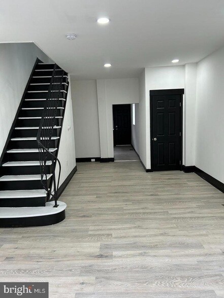 Foto del edificio - 3325 Livingston St