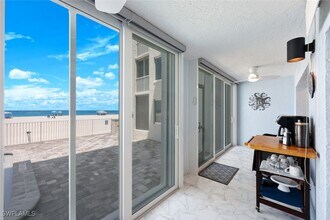 Building Photo - 26000 Hickory Blvd