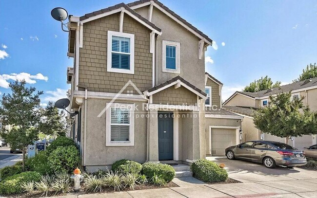 Foto del edificio - A Wonderful Newer 3bd/2.5ba Natomas Home!