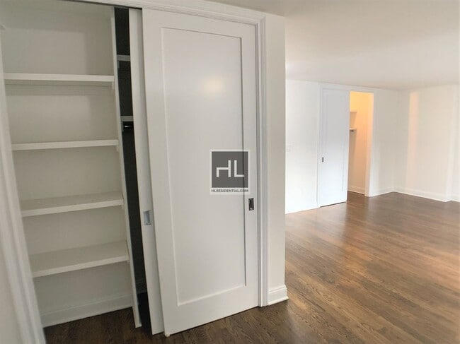 Foto del edificio - 5 AVENUE