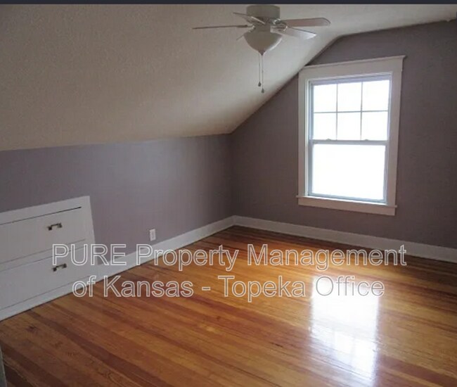 Foto del edificio - 1220 SW Garfield Ave