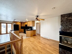 Building Photo - 1201 E 5600 S