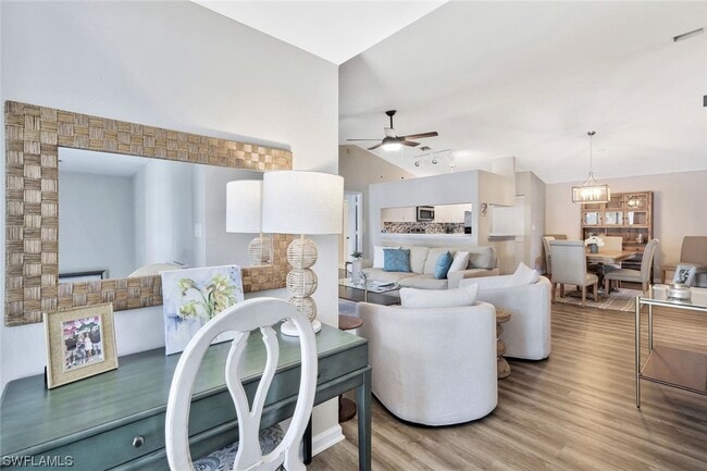 Foto del edificio - 4181 Lake Forest Dr