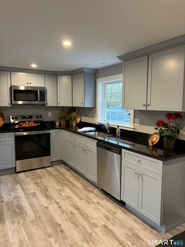 Foto del edificio - 1197 Ratley Rd