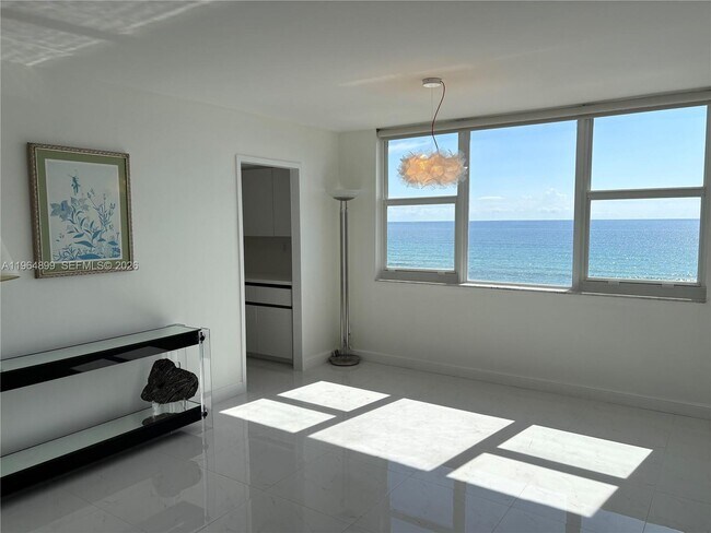 Building Photo - 3180 S Ocean Dr