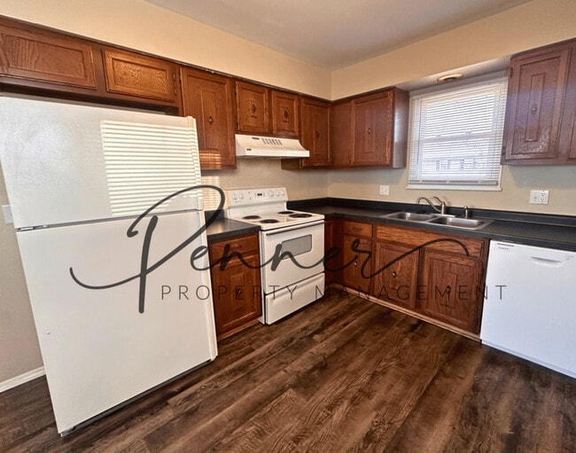 Foto del edificio - 2412 SW Jackson St