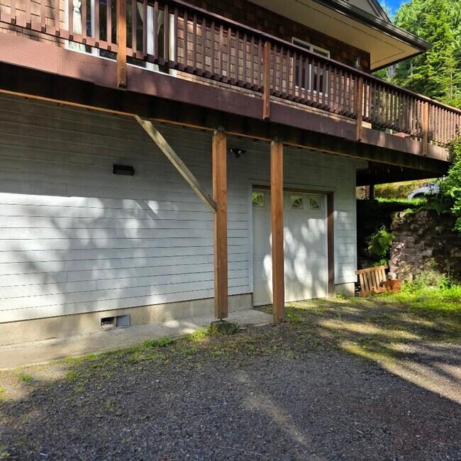 Foto del edificio - 16781 N Tongass Hwy