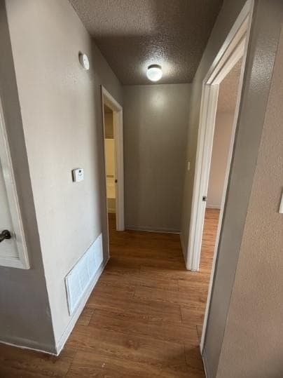 Building Photo - 139 Elm St