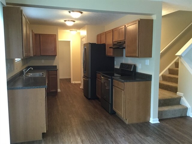 Building Photo - 8137 Whistlewood Drive