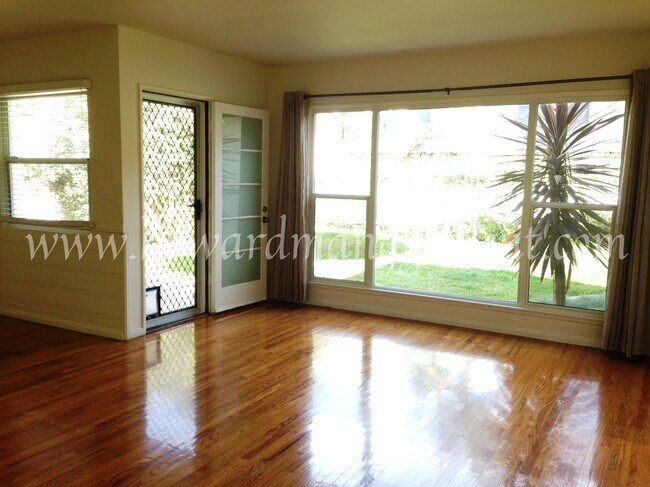 Foto del edificio - 13013 Warren Ave