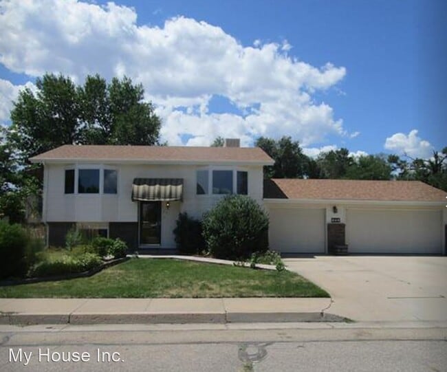 Building Photo - 3 br, 2 bath House - 428 1st St
