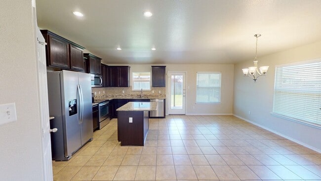 Foto del edificio - Wonderful 3 Bedroom, 2 Bath Home in Highly Desirable Splawn Ranch Subdivision