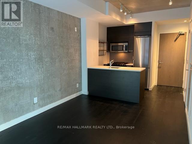 Photo du bâtiment - 90 Broadview Ave
