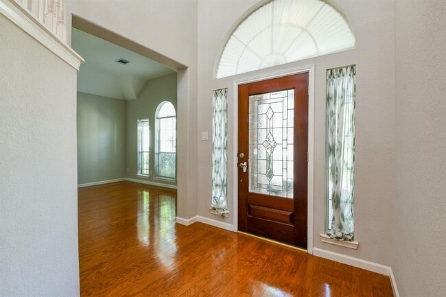Foto del edificio - 18035 Somerset Knolls Ct