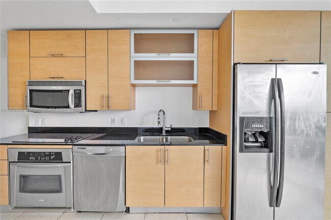 Foto del edificio - 60 SW 13th St