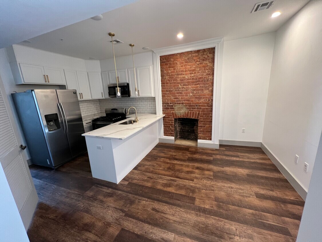 188 Walnut St Unit APT 3, Newark, NJ 07105 Apartments in Newark, NJ