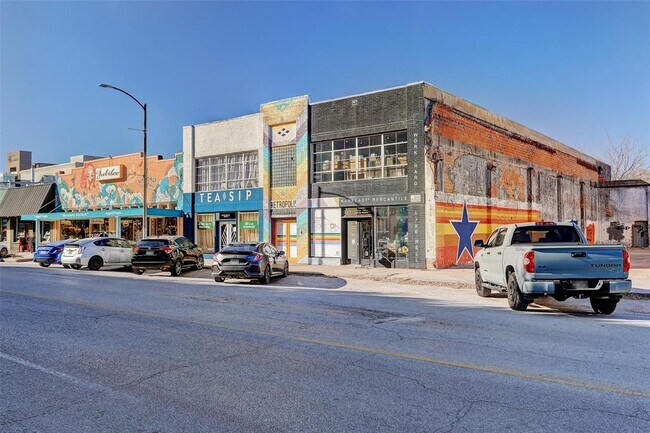 Foto del edificio - 938 W 22nd St
