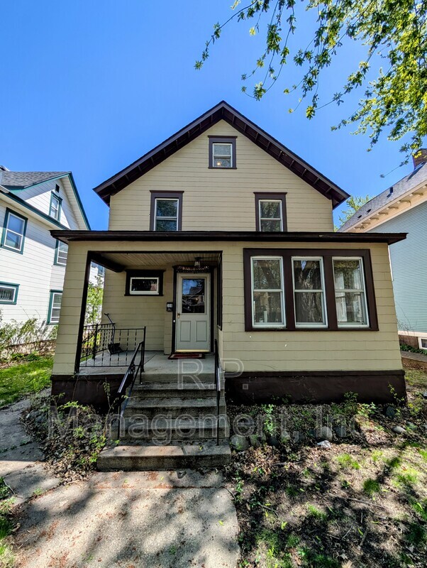 Building Photo - 398 N Herschel St