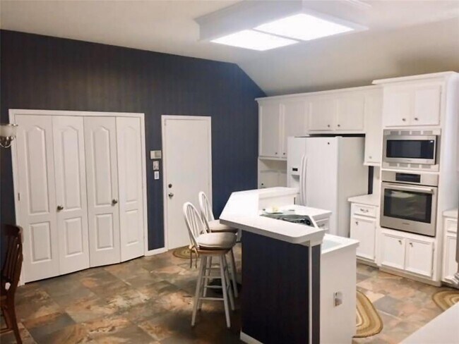 Foto del edificio - 23223 Diamond Knoll Ct
