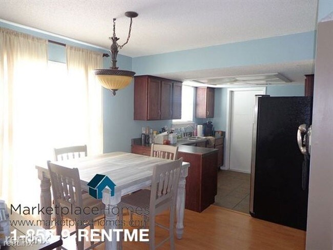 Foto del edificio - 4343 Pilgrim Way